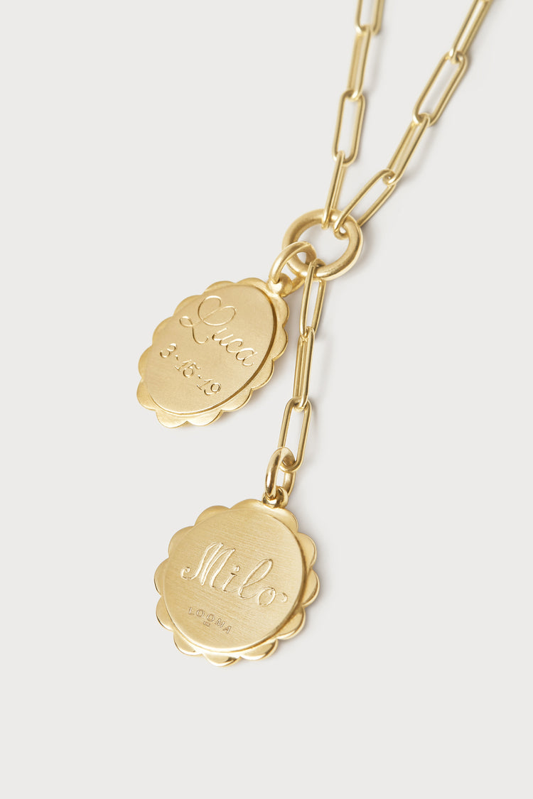 Personalized Scalloped Silhouette on Extension Chain